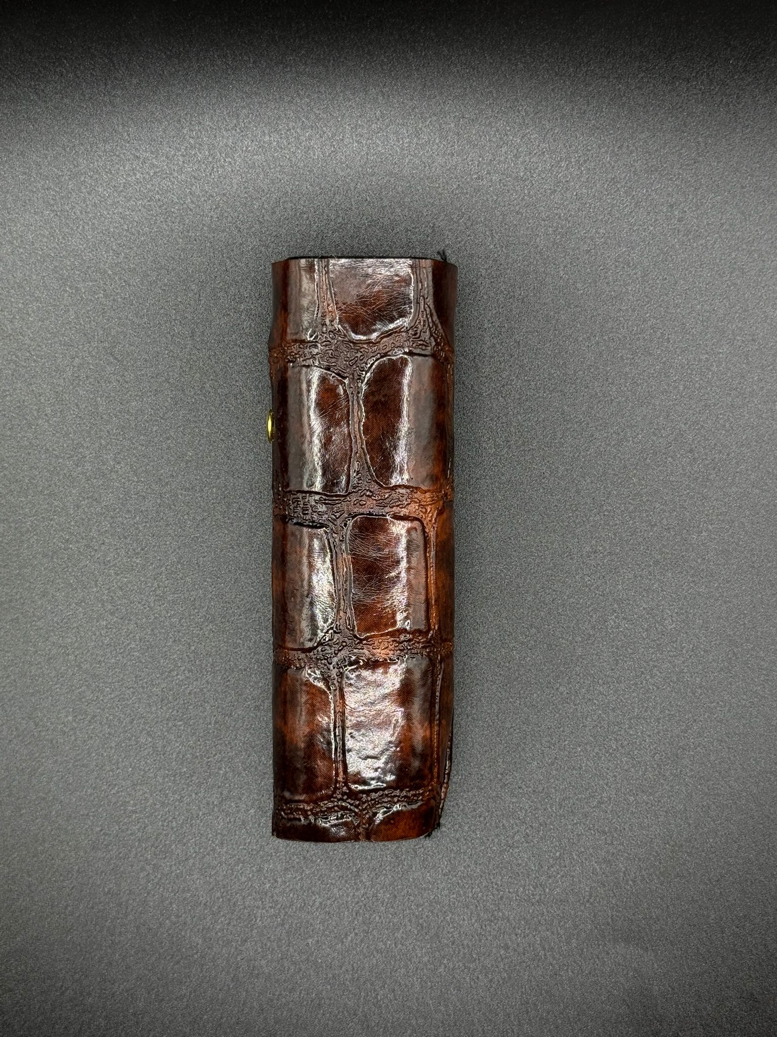 Qase Crocodile Deshert | Iluma One